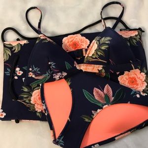 Floral triangl bikini set and bag